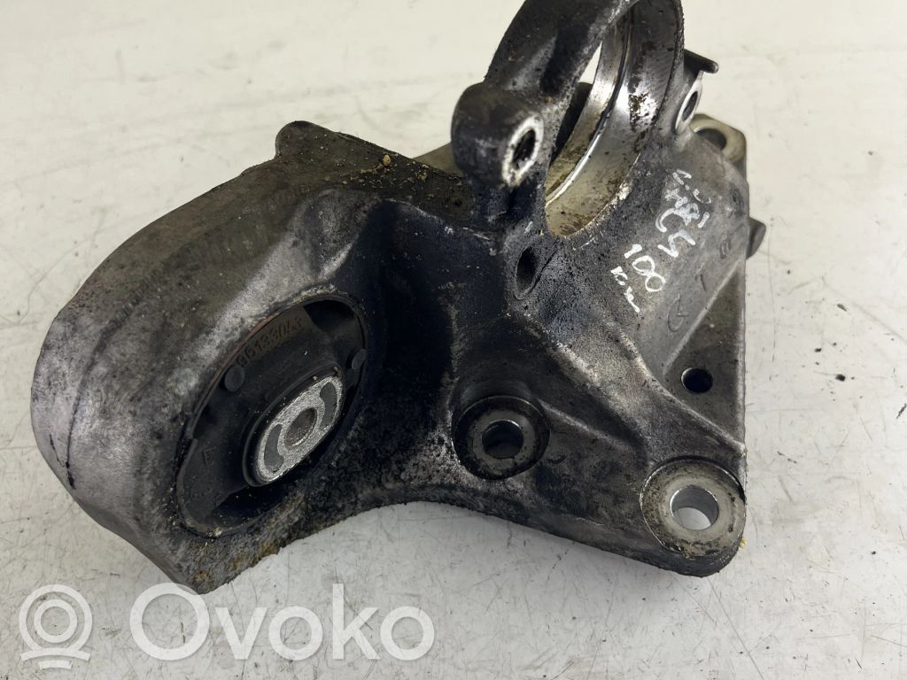 Citroen C5 Engine mount bracket 