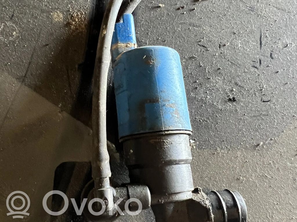 Citroen C5 Windscreen/windshield washer pump 