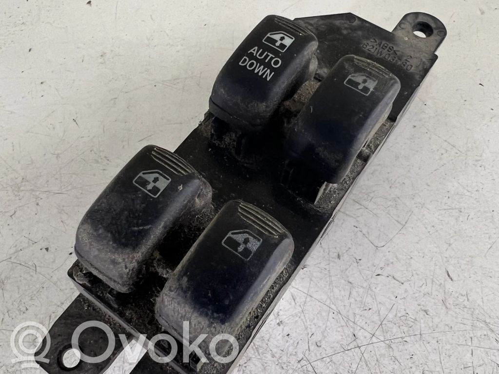 Hyundai Santa Fe Electric window control switch 