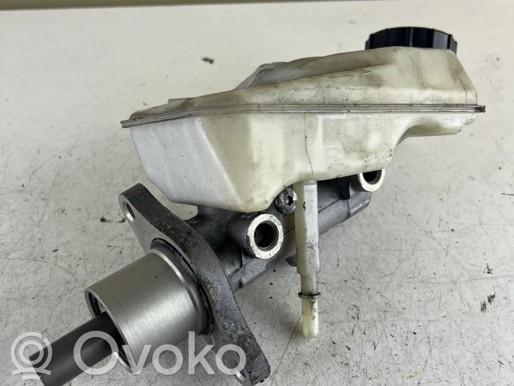 Volvo V50 Pääjarrusylinteri 