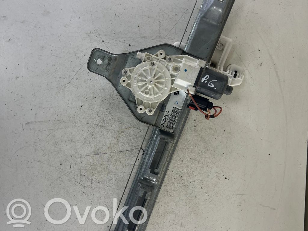 Elektryczny podnośnik szyby drzwi tylnych   05291804AAC,05291804AA