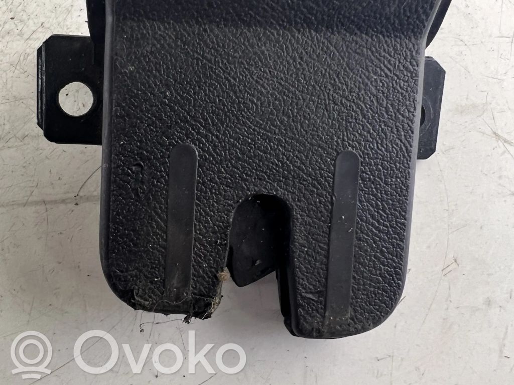 Volkswagen Touareg I Zamek klapy tylnej / bagażnika 