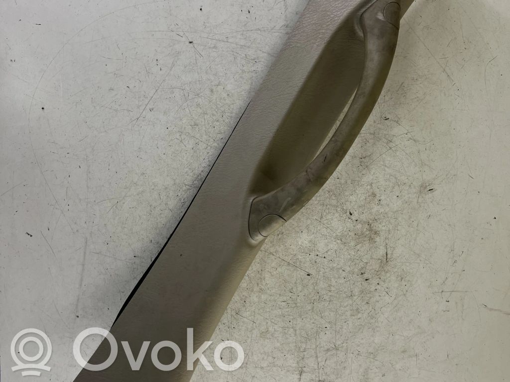 Jeep Cherokee KJ Osłona słupka szyby przedniej / A 