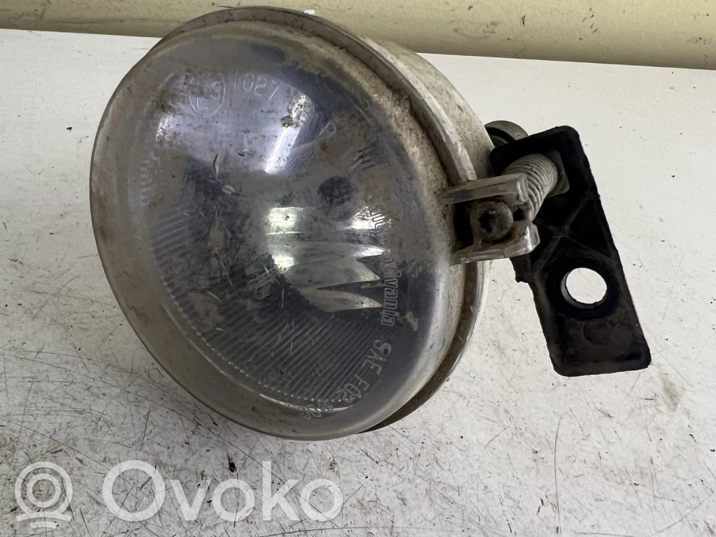 Jeep Cherokee KJ Etusumuvalo 