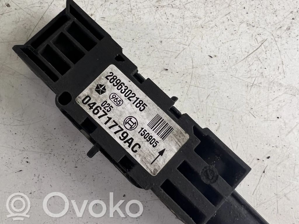 Jeep Grand Cherokee (WK) Airbag deployment crash/impact sensor 