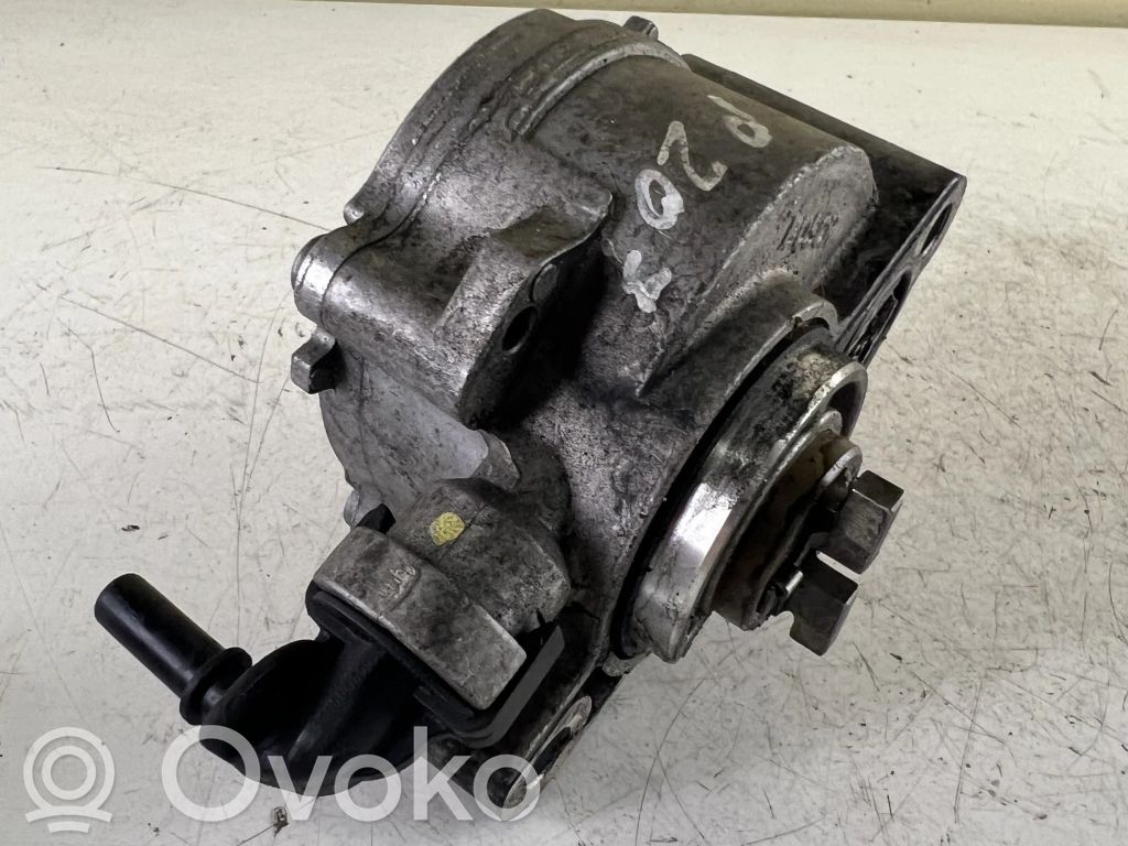 Peugeot 207 Vacuum pump 