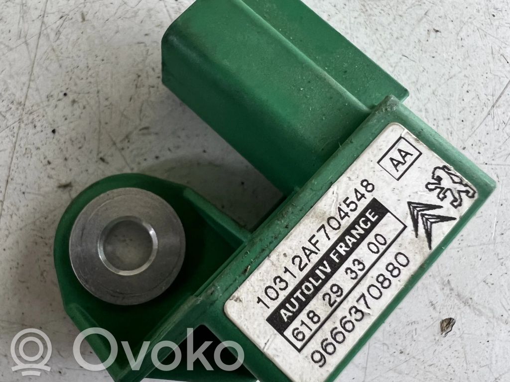Peugeot 308 Airbag deployment crash/impact sensor 