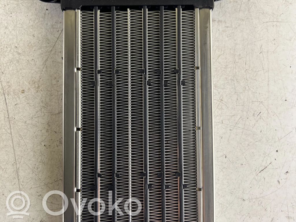 Mitsubishi Colt Elektrisks mazais salona radiators 