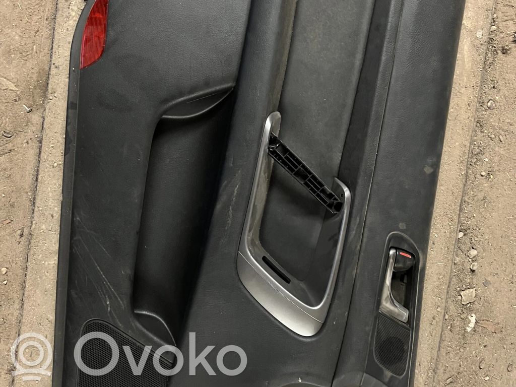 Subaru Outback Etuoven verhoilu 