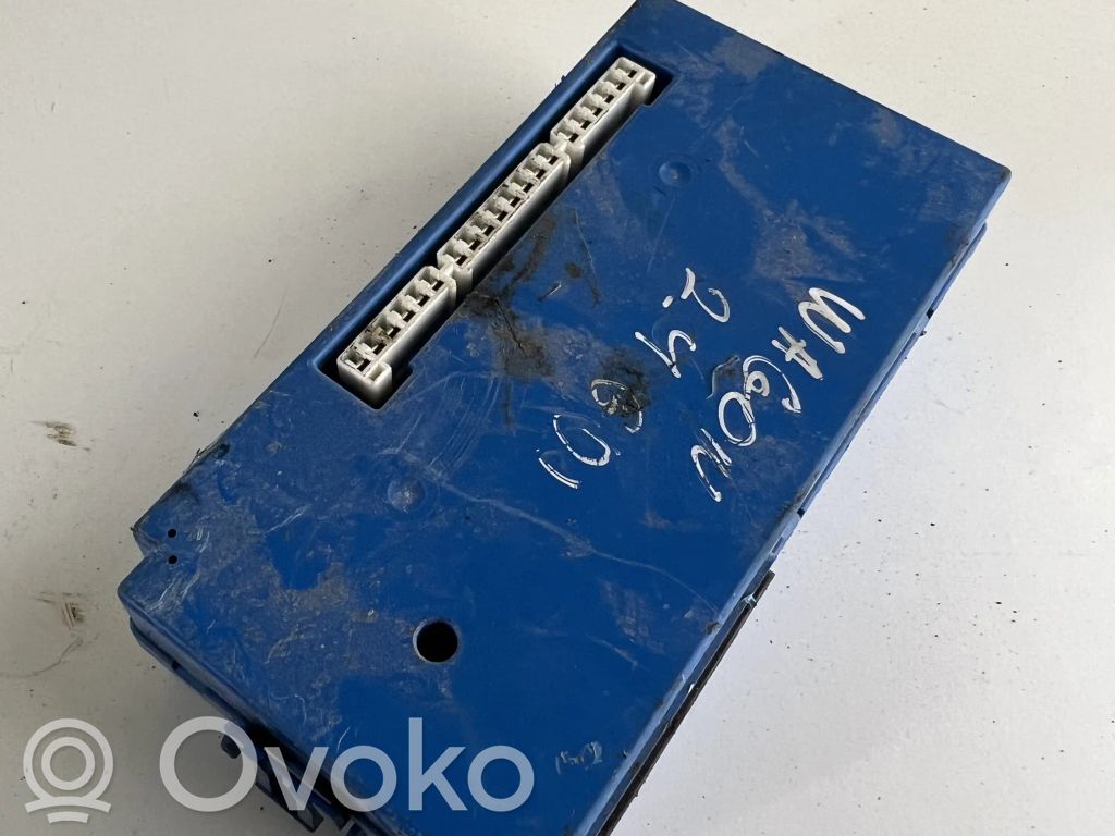 Mitsubishi Space Wagon Fuse module 