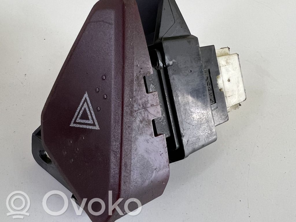 Mitsubishi Pajero Hazard light switch 