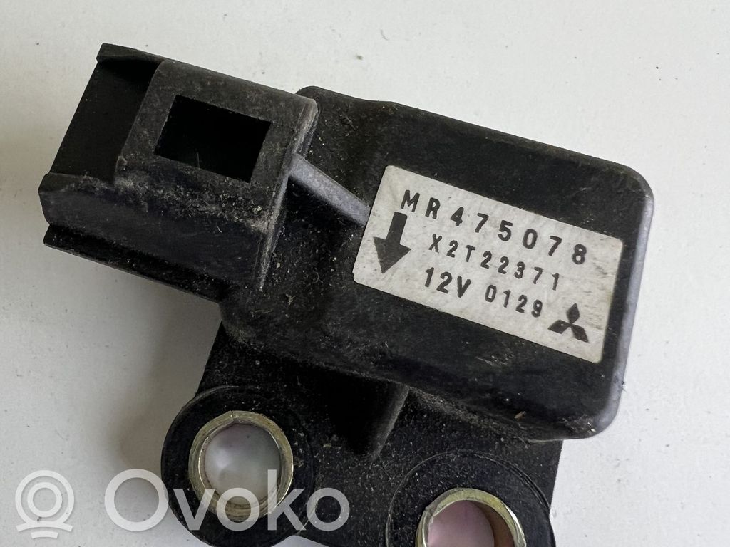 Mitsubishi Pajero Turvatyynyn törmäysanturi 