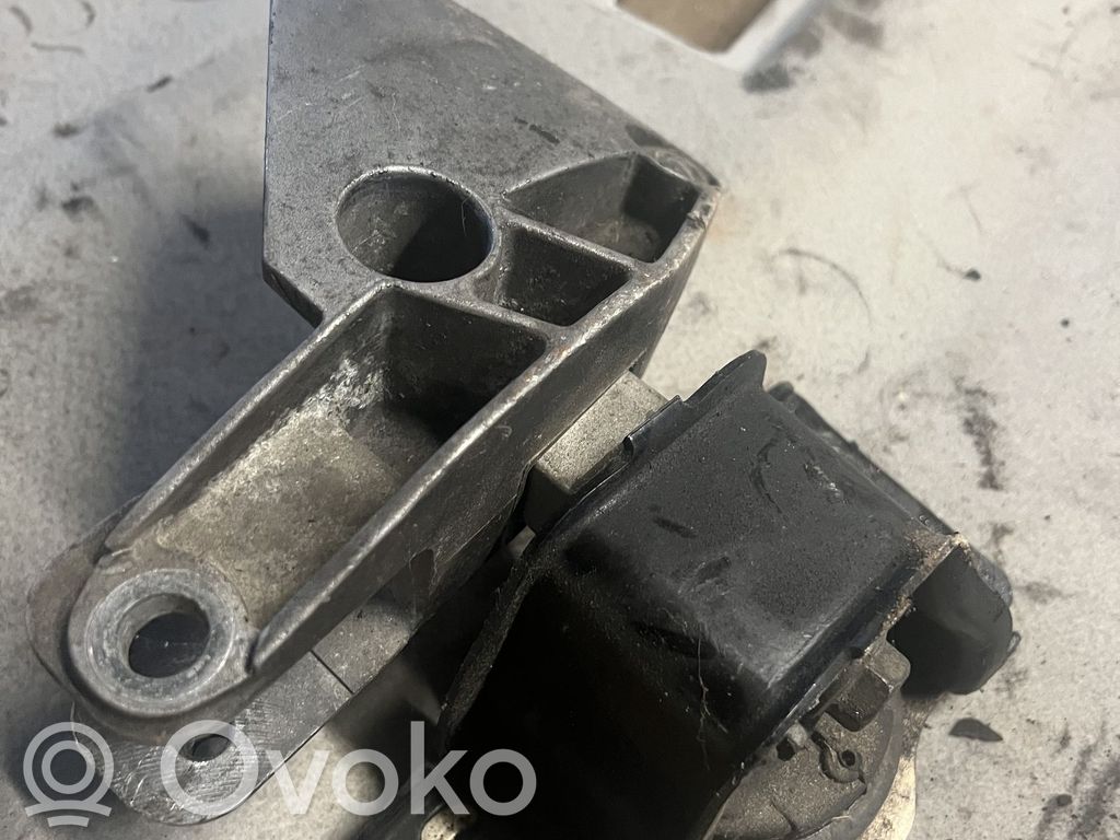 Renault Scenic II -  Grand scenic II Dzinēja spilvens 