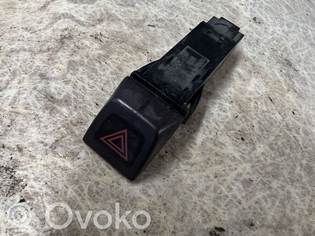 Volvo C30 Hazard light switch 