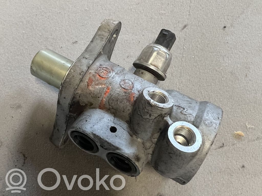 Renault Vel Satis Pääjarrusylinteri 