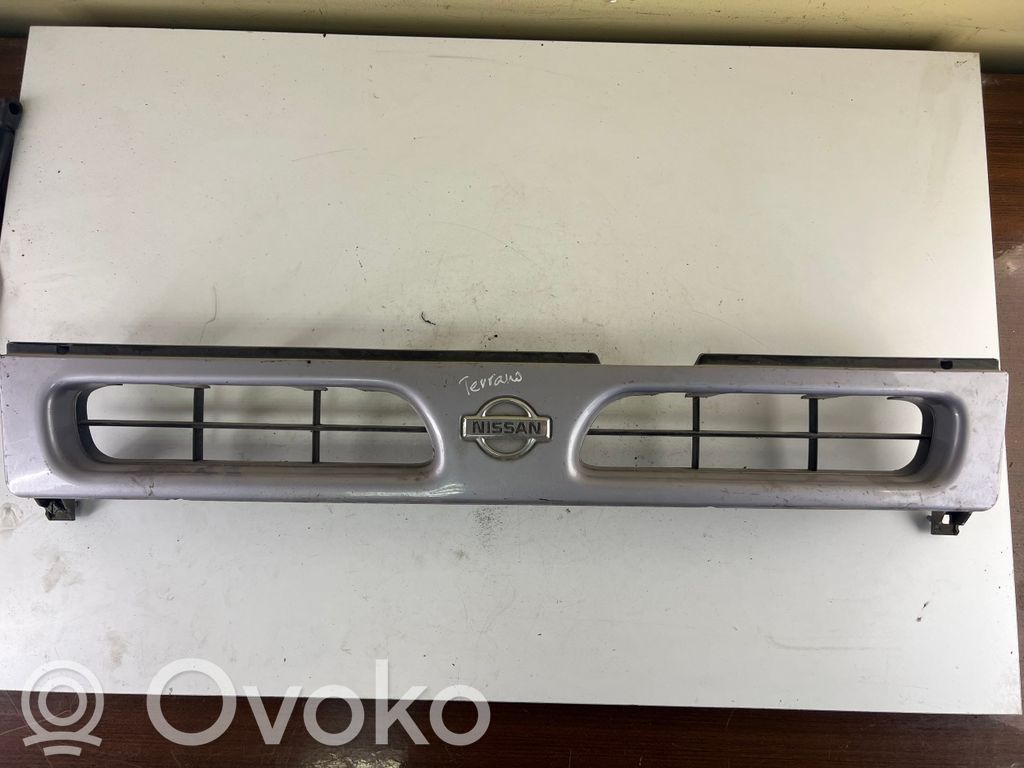 Nissan Terrano Front grill 
