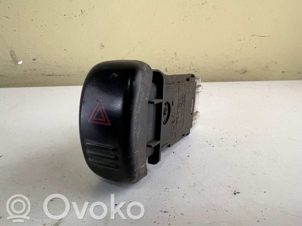 Opel Frontera B Botón interruptor de luz de peligro 