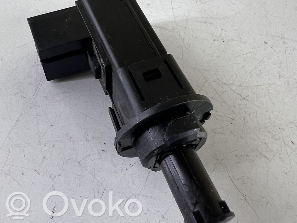 Jeep Grand Cherokee Brake pedal sensor switch 