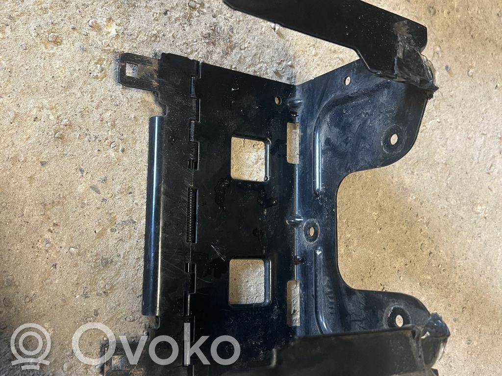 Dodge Nitro Alte piese compartiment motor 