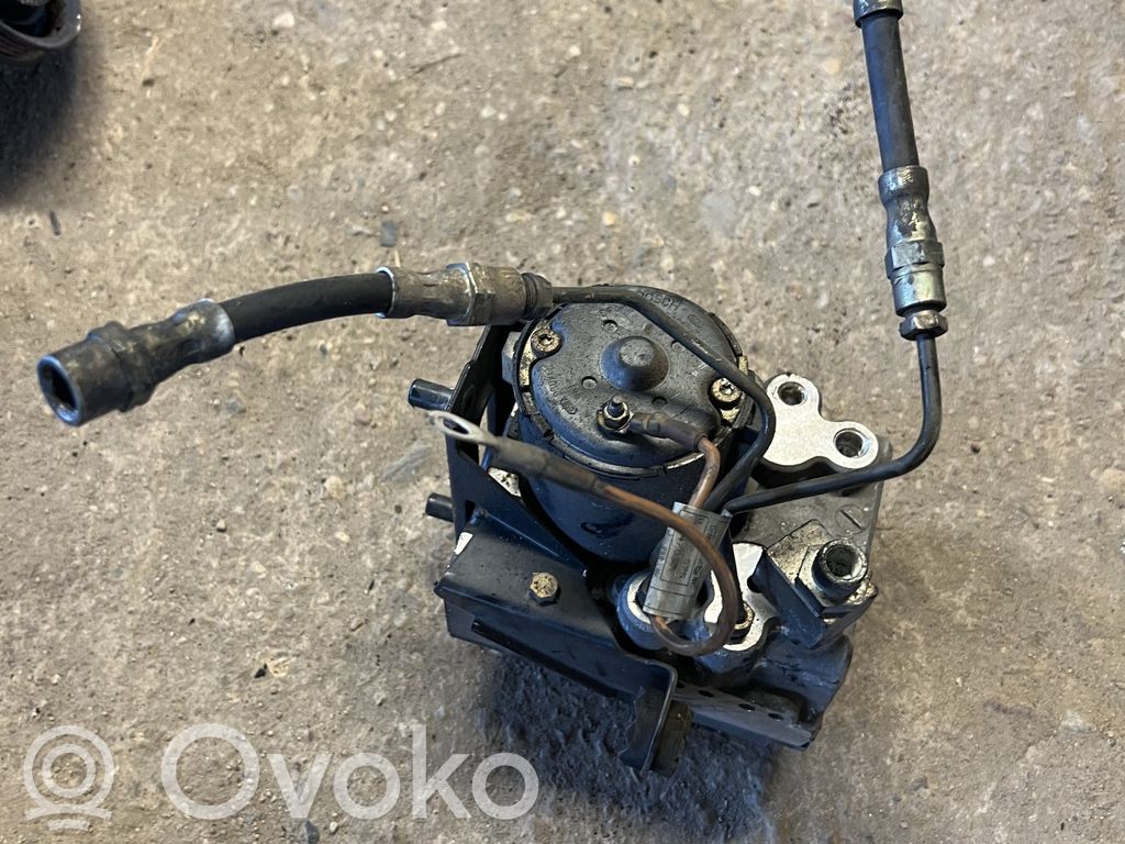 BMW 5 E39 ABS Pump 