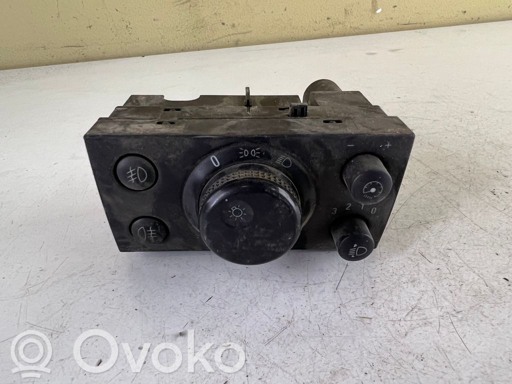 Opel Meriva A Interruptor de luz 