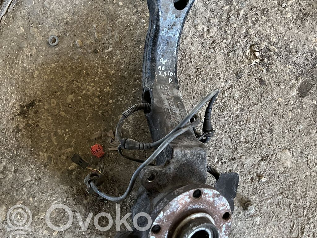 Audi A6 S6 C5 4B Fuzetă butuc roată față 