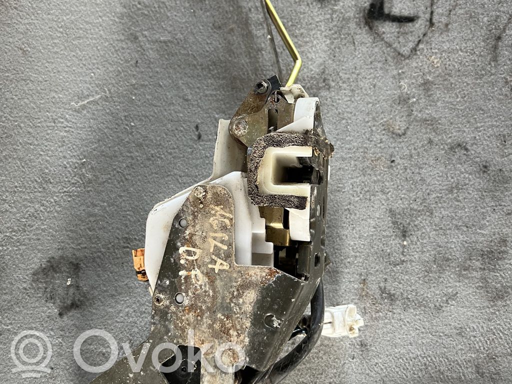 Etuoven lukko