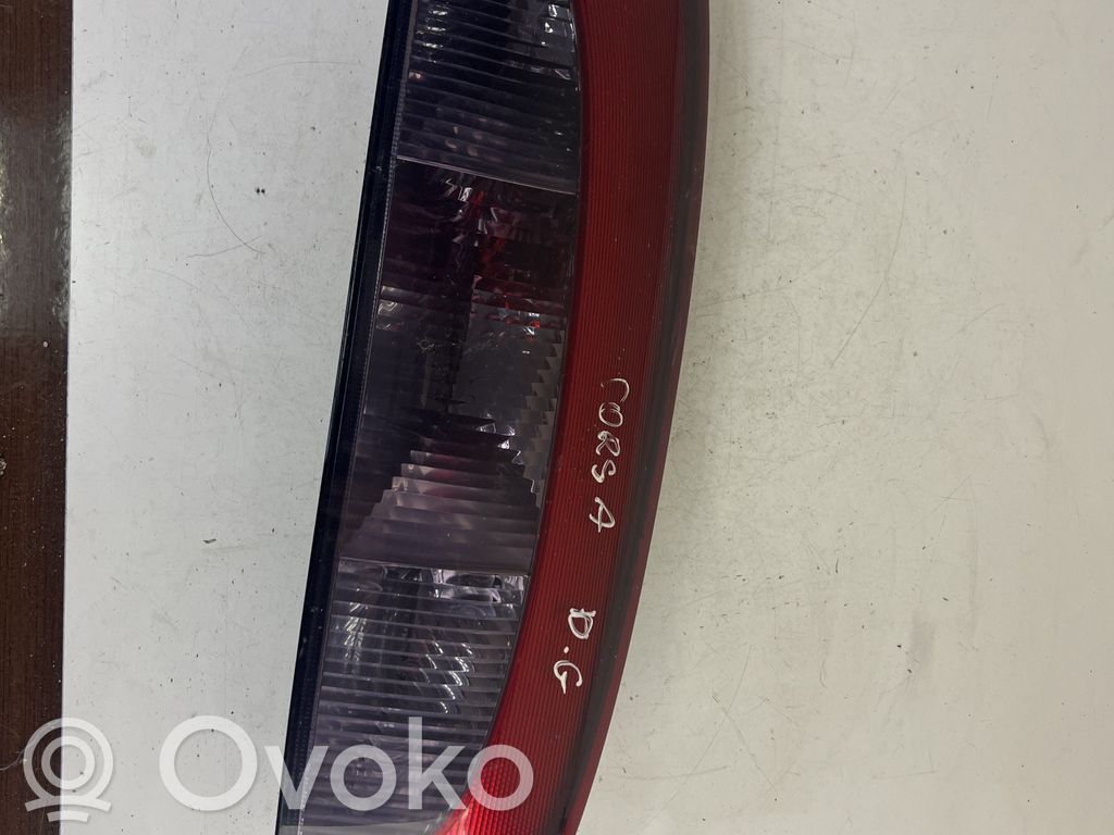 Opel Corsa C Galinis žibintas kėbule 