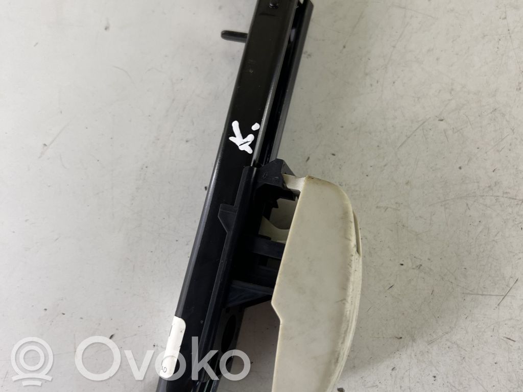 Dodge Caliber Turvavyön säätökisko 