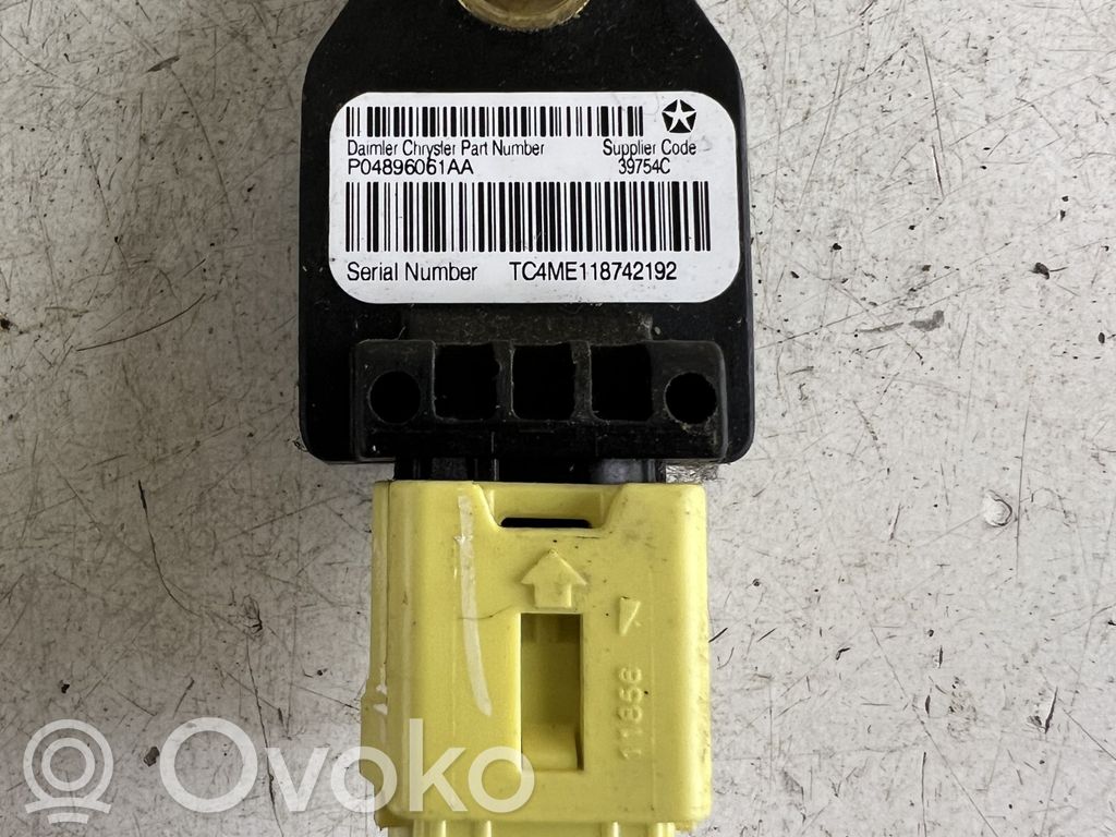 Dodge Caliber Airbag deployment crash/impact sensor 