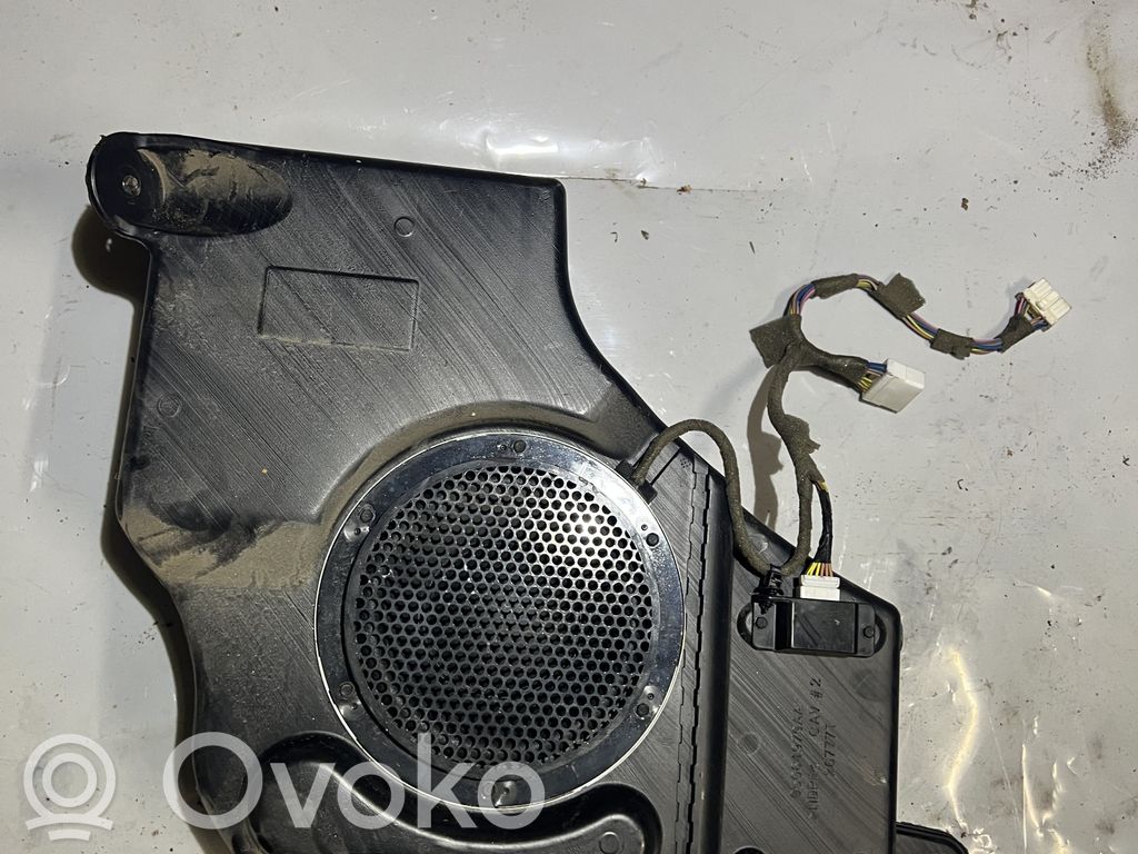 Jeep Compass Subwoofer speaker 