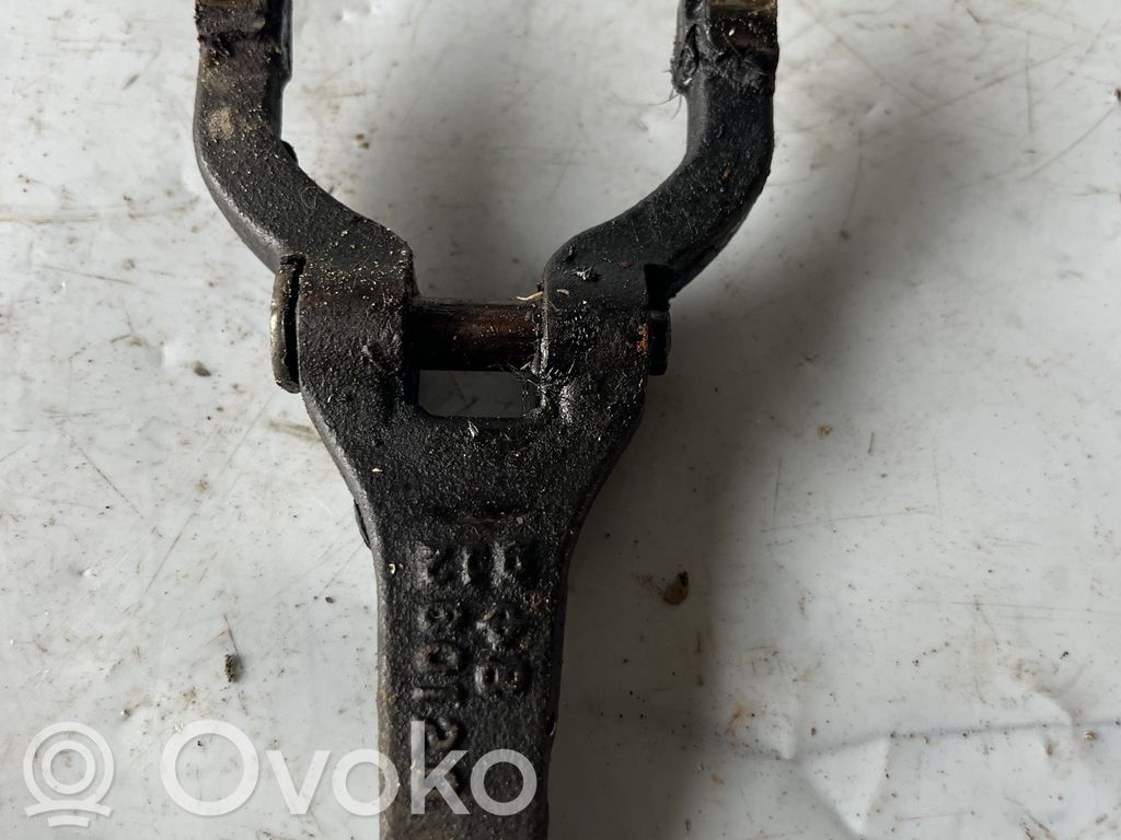 Toyota Land Cruiser (J120) Clutch release arm fork 