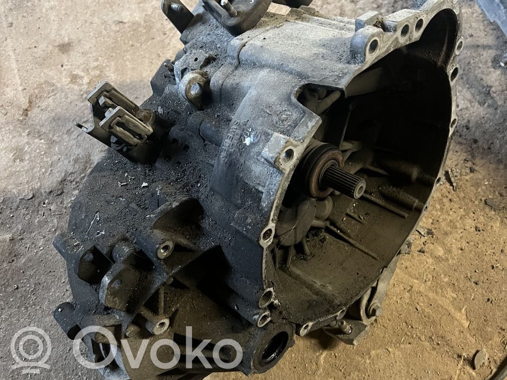Volvo S60 Manual 5 speed gearbox 