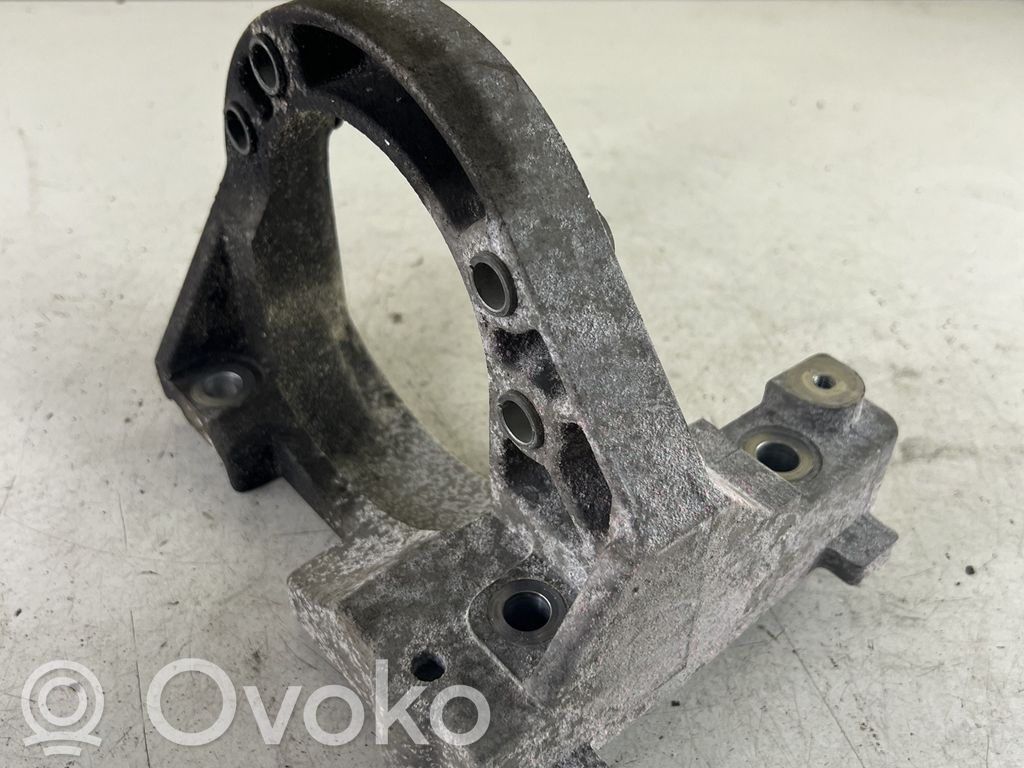 Wspornik przedni mechanizmu różnicowego   52123853AB,52123853A