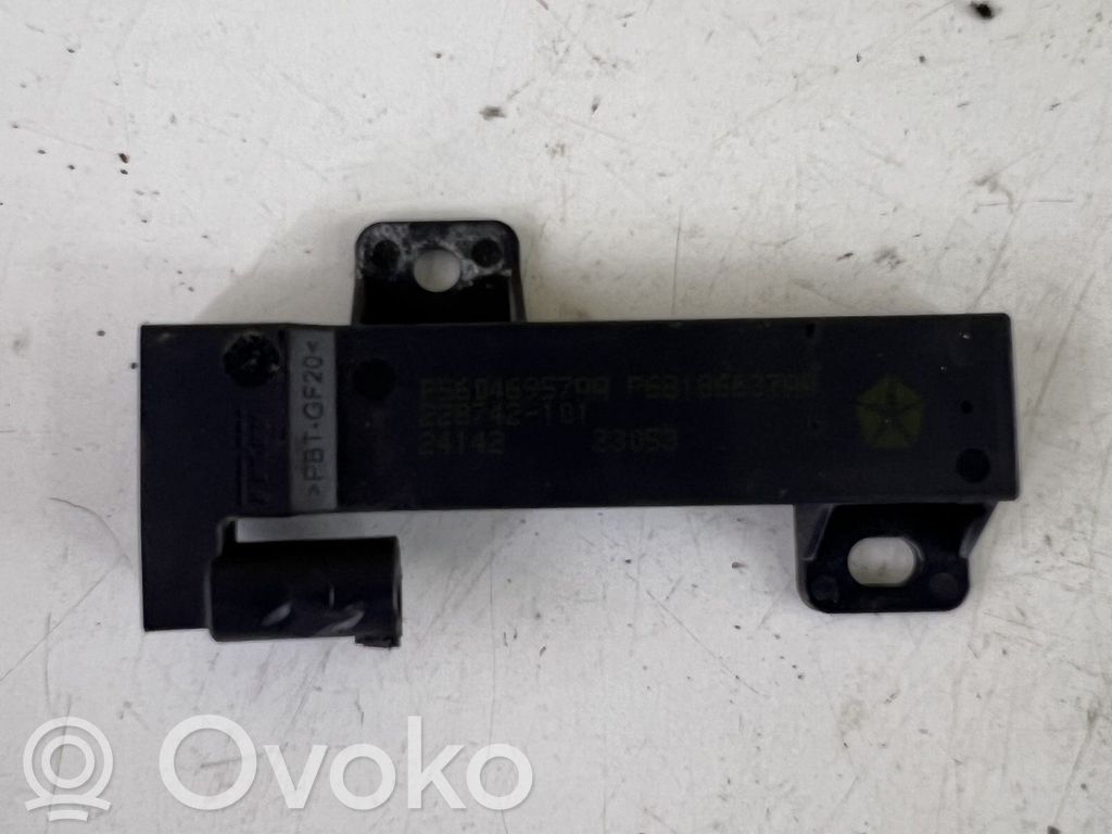 Jeep Cherokee KL Antena aérea cómodo interior 