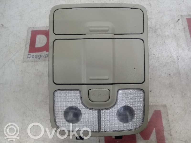 KIA Carens III Otras luces interiores 