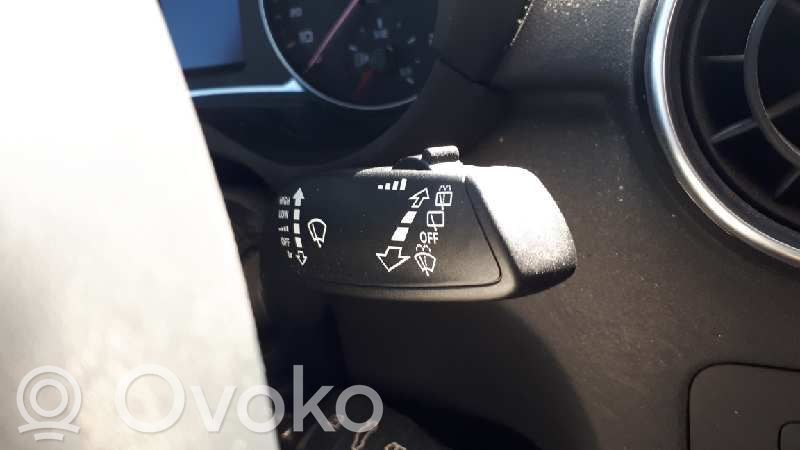 Audi A1 Pyyhkijän vipu 