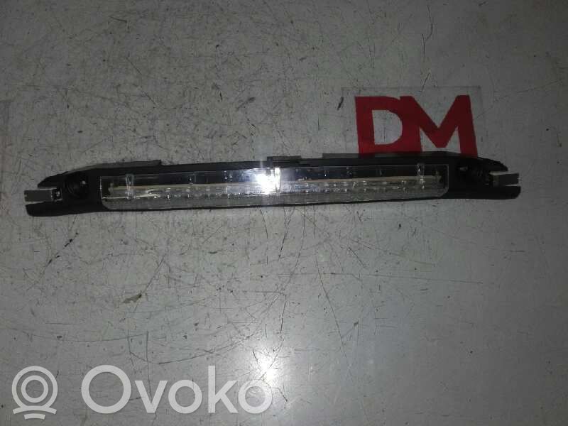 Citroen C6 Third/center stoplight 