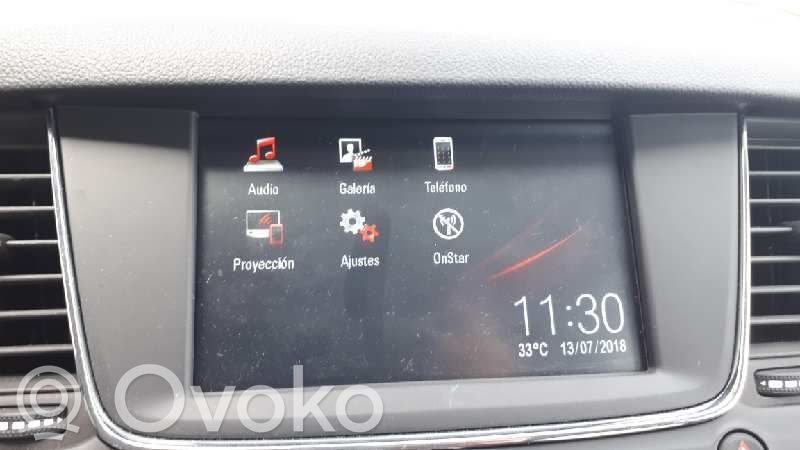 Opel Astra K HUD-näyttö 