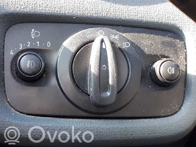 Ford Fiesta Interruptor de control del panel de luces 