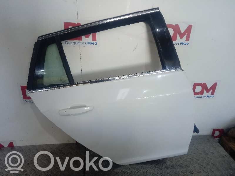 Opel Insignia A Galinės durys 