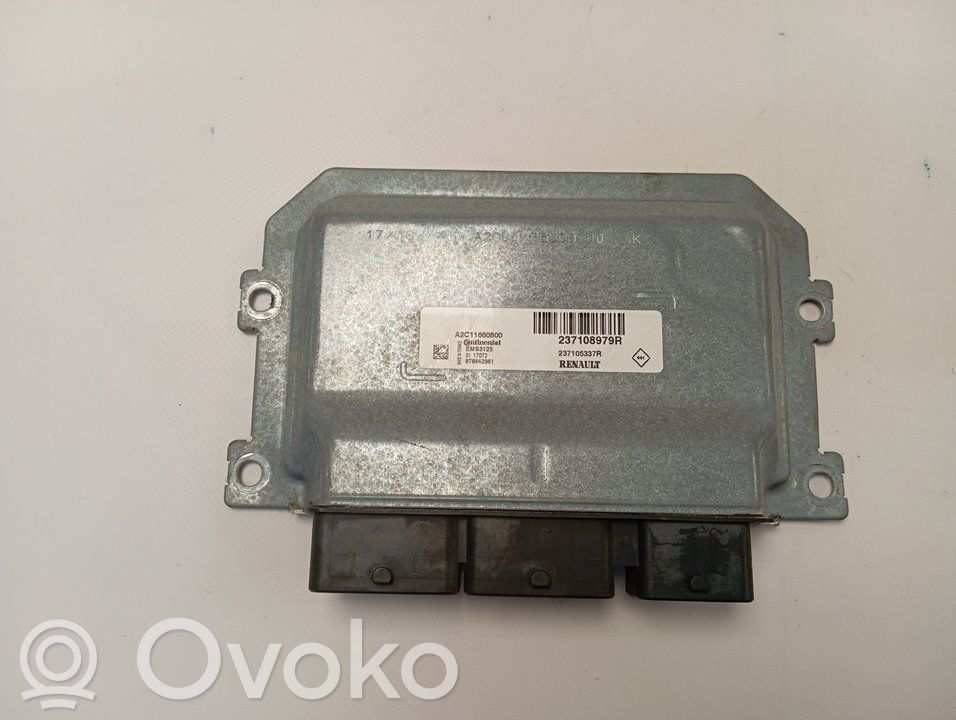 Renault Clio IV Engine control unit/module 
