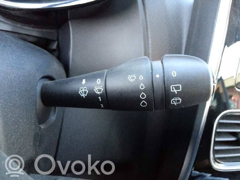 Wiper control stalk