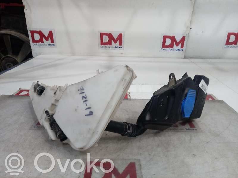 Audi A6 C7 Serbatoio/vaschetta liquido lavavetri parabrezza 