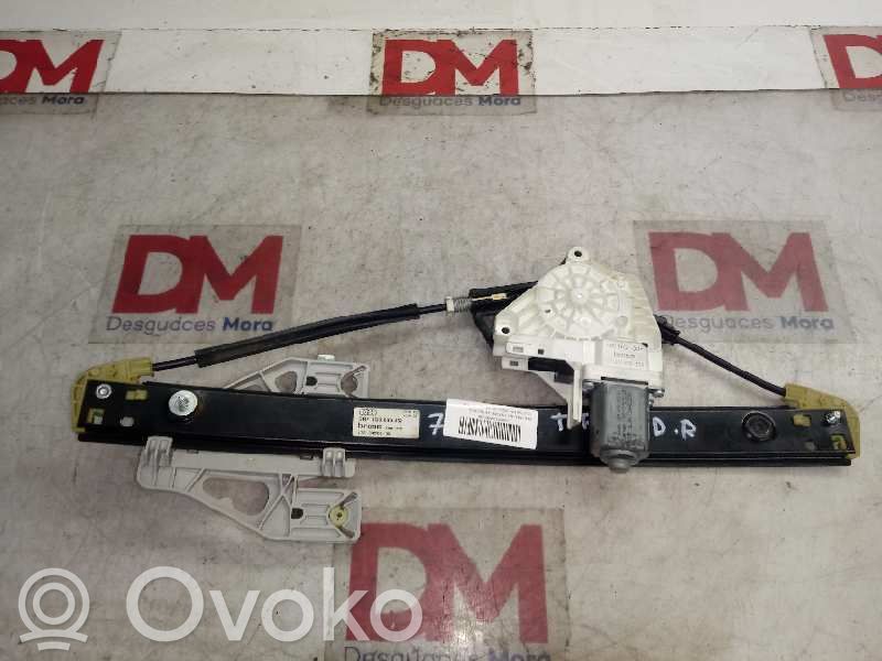 Regulador de puerta trasera con motor   8K0959812A