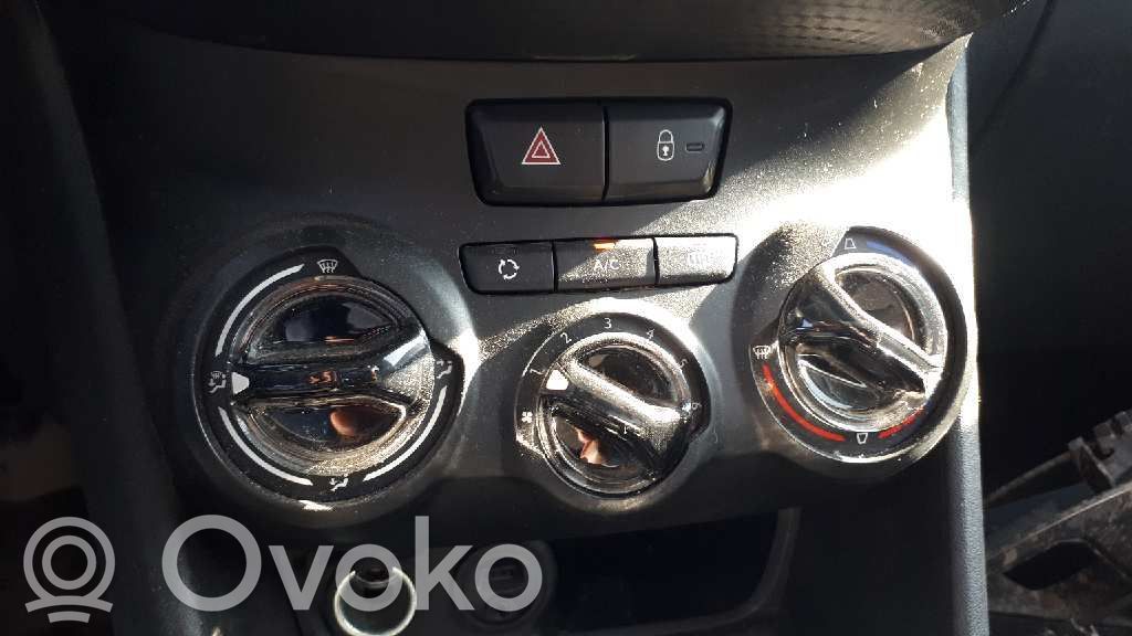 Peugeot 2008 I Centralina/modulo climatizzatore