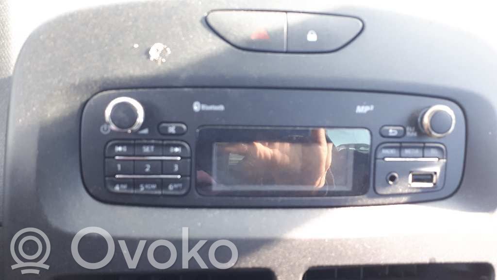 Renault Clio IV Moduł / Sterownik dziku audio HiFi 