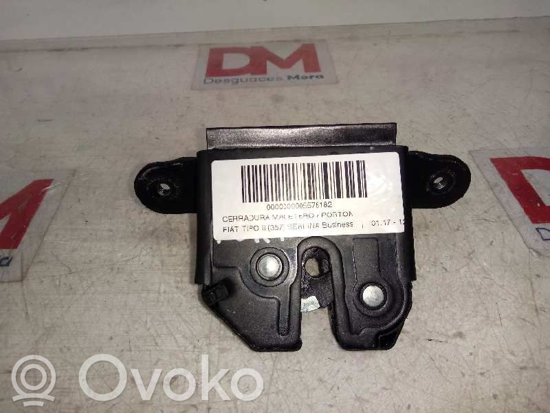 Tailgate lock latch