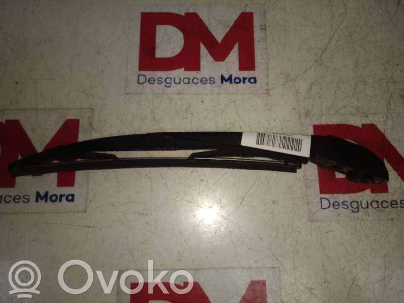 Land Rover Discovery Sport Rear wiper blade arm 