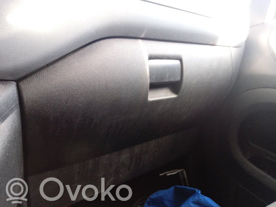 Daiktadėžė   8226VY,16800202ZD